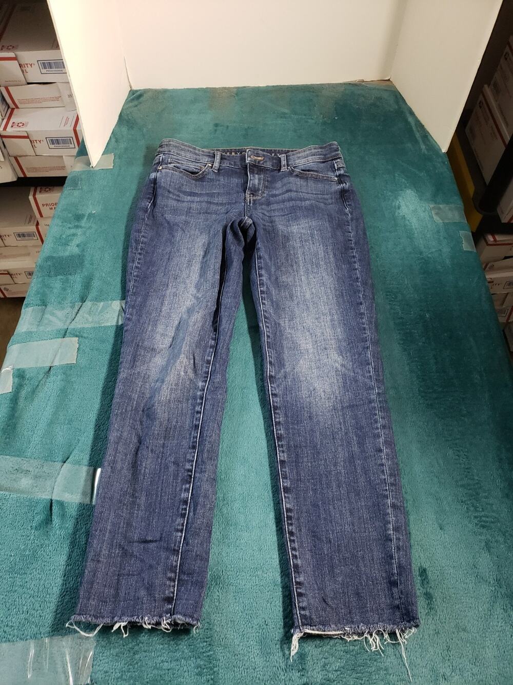 White House Black Market Jeans Size 0 Short Women Blue Pants Girlfriend Ankle